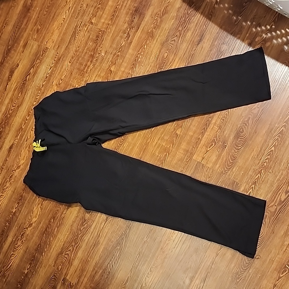 Large Revel black scrub pants yellow waist band tie